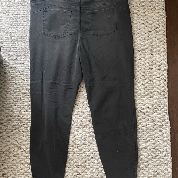 AdditionElle Love & Legend Distressed Skinny Jean - Picture 5 of 7